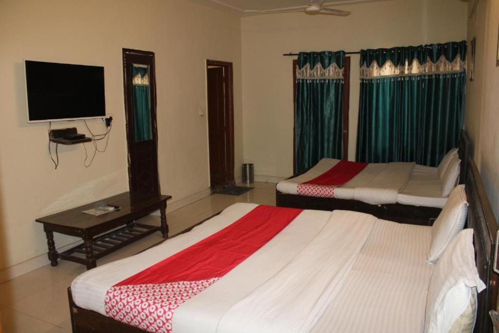 Hotel New Apple Rose Chandigarh Near Railway Station Dariya Uco Bank Ke Pass Eksteriør billede