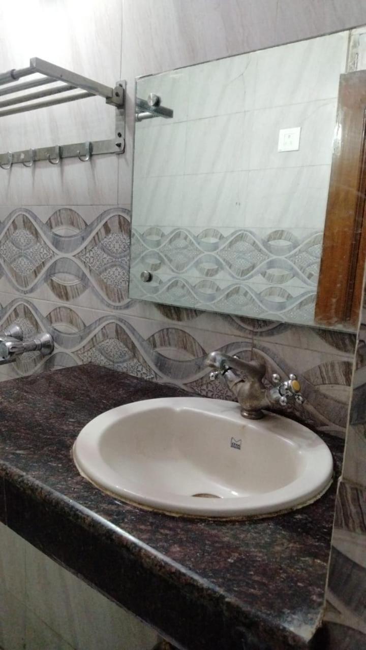 Hotel New Apple Rose Chandigarh Near Railway Station Dariya Uco Bank Ke Pass Værelse billede